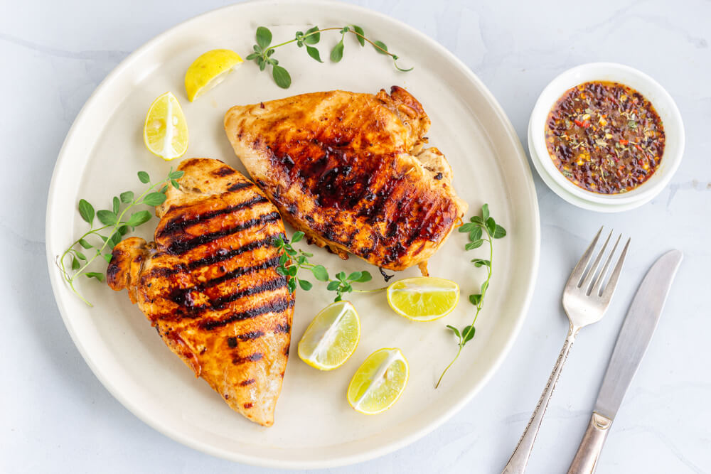 Chicken Breast vs. Thighs: Nutritional Comparison and Cooking Tips