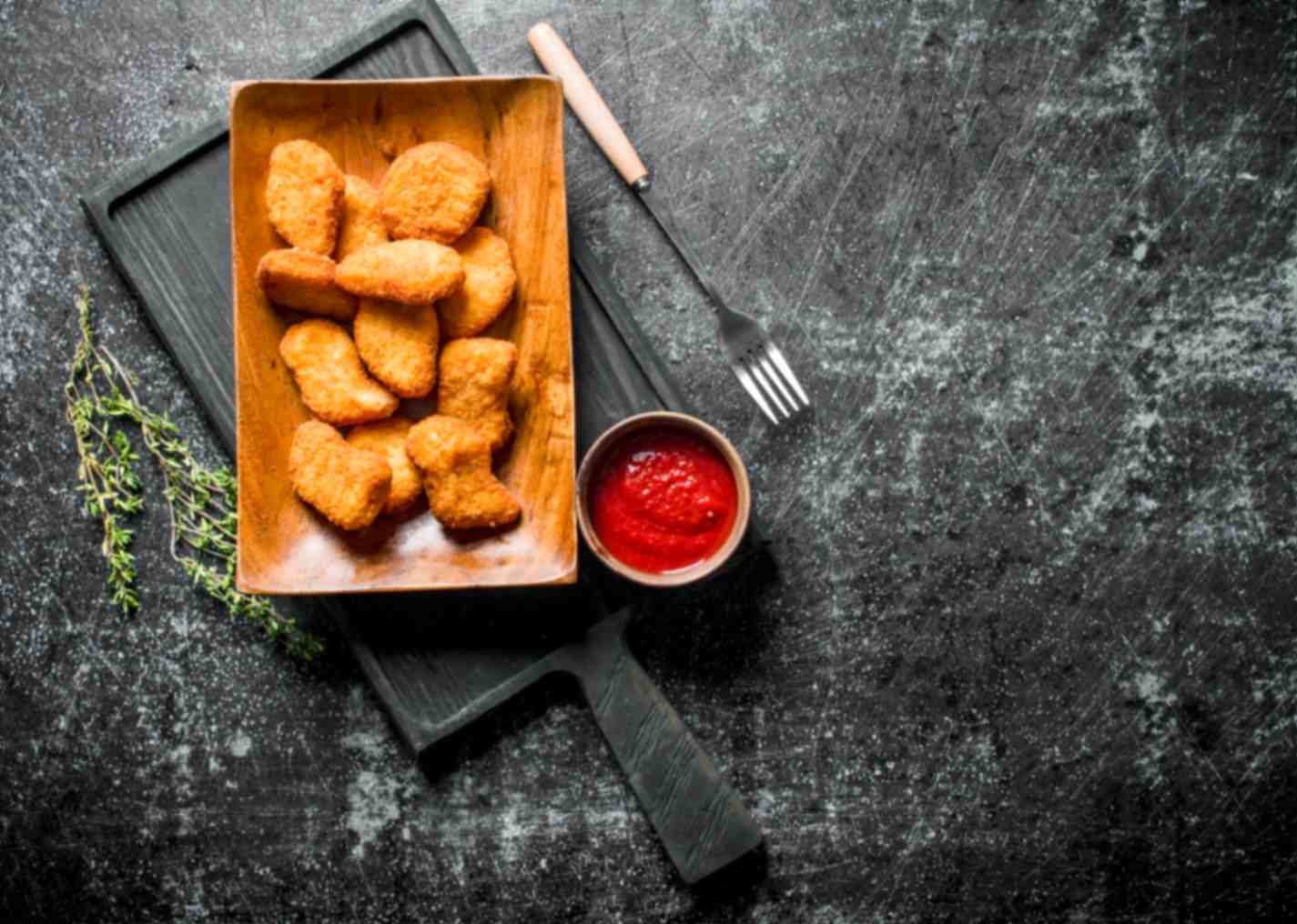 How to Reheat Halal Chicken Nuggets Without Losing Their Crunch?