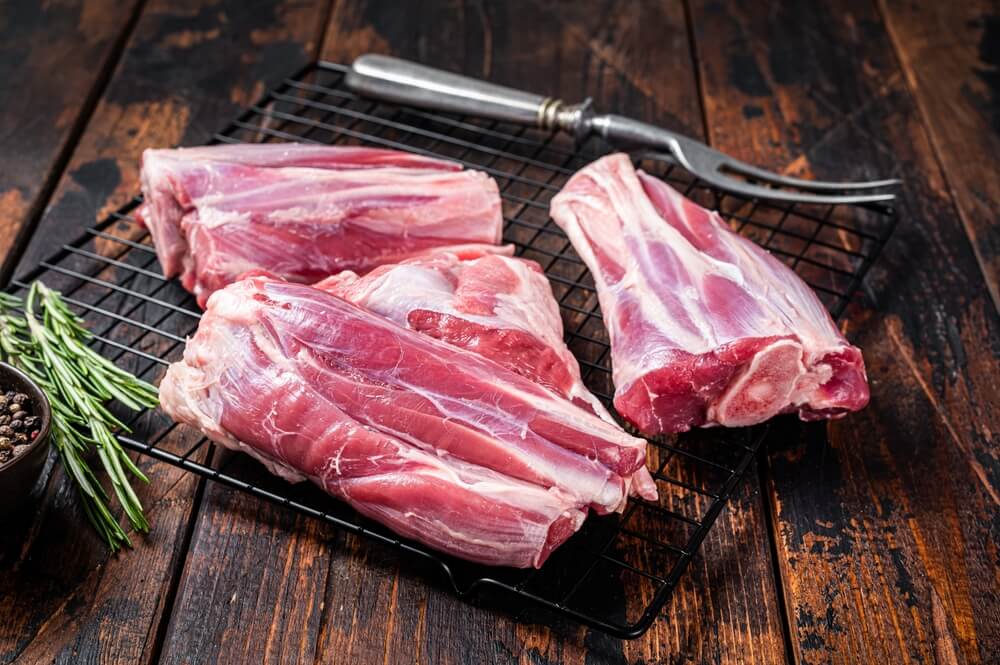 The Differences Between Lamb and Goat Meat