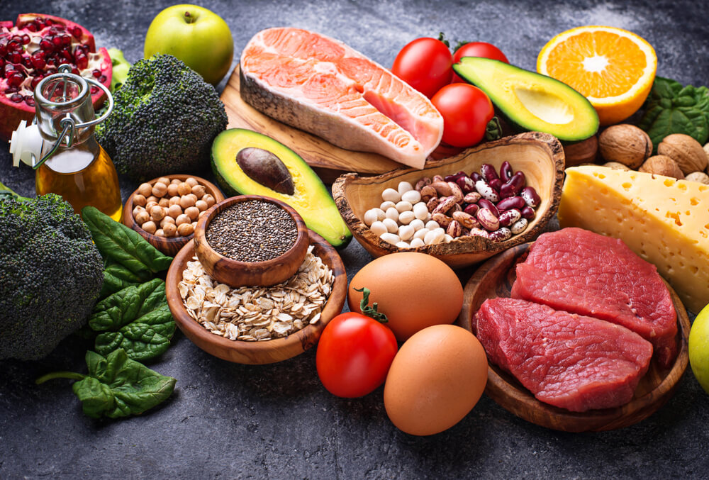 Nutritional Values of Beef, Chicken, and Veggie Burgers