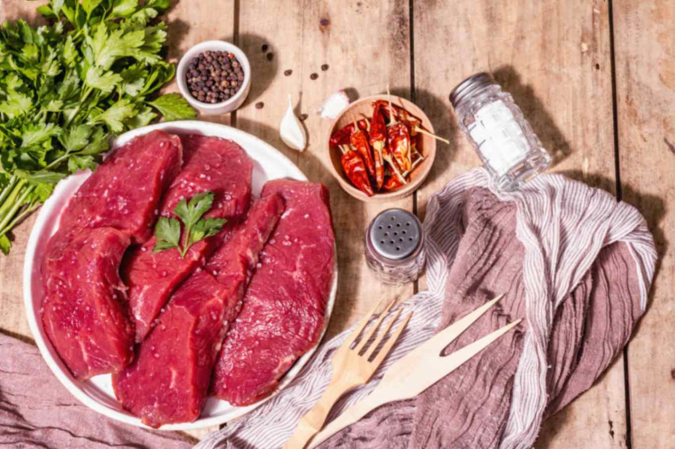 What Halal Beef Products Are Popular for UK Home Cooking?
