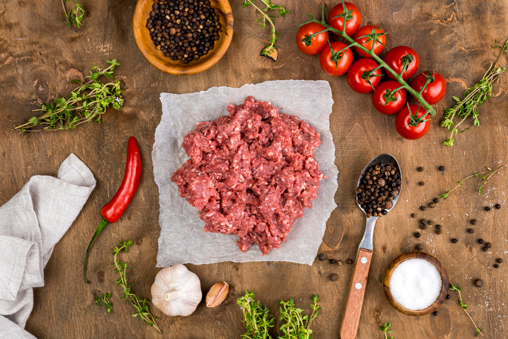 Diced vs. Minced: What's the Difference for Halal Meat?