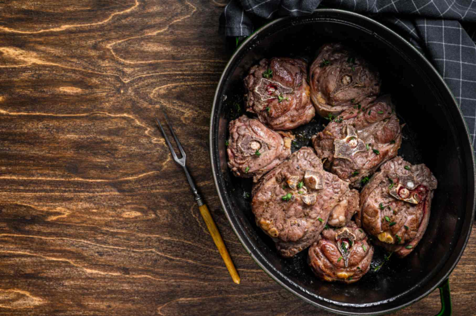 Why Your Slow-Cooked Lamb Neck Turns Stringy Instead of Falling Apart (a Butcher's Diagnosis)